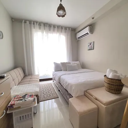 The Ecru Suite